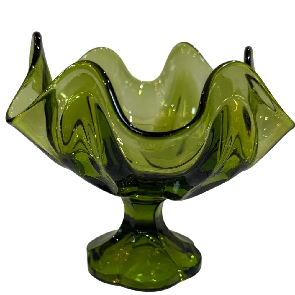 Vintage Avocado Green Glass Compote Bowl MCM GrandmaCore Pedestal L.E. Smith